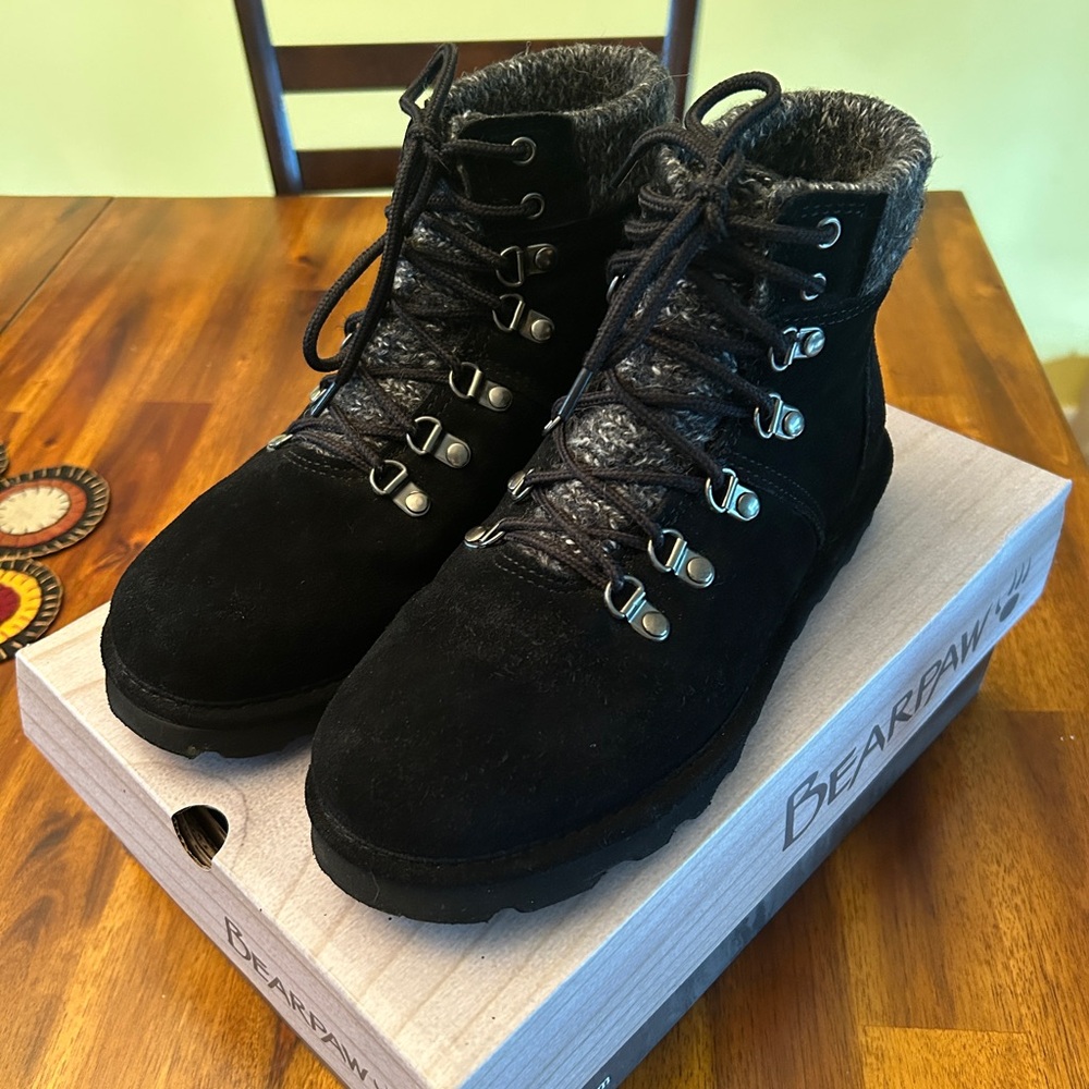 BearPaw Marie black boots 9